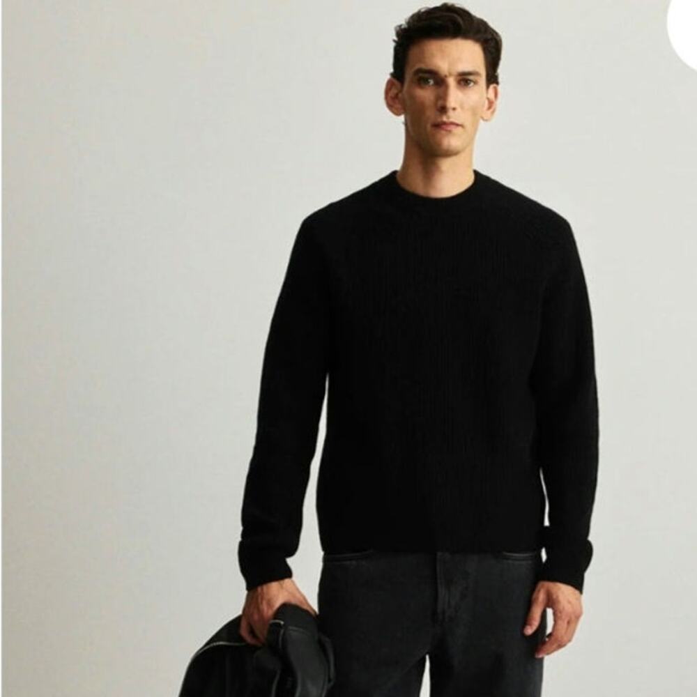 H&M Men Rib-knit Pullover Sweater. S